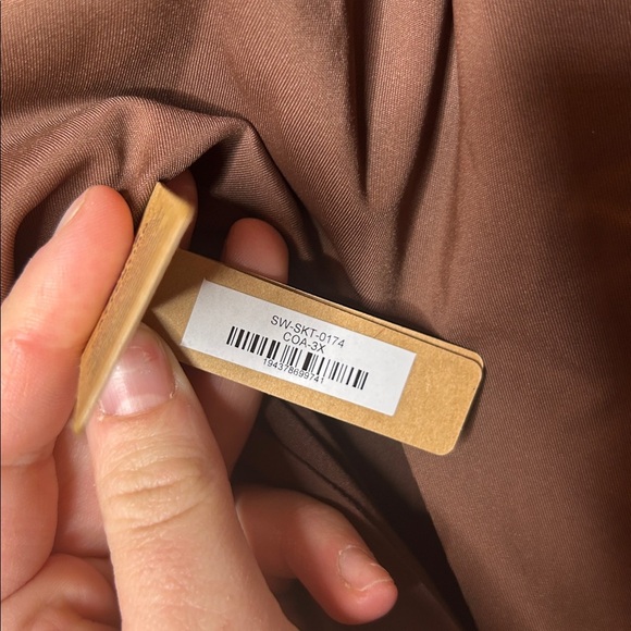 NWT Skims Swim Shaping Long Sarong Skirt - Picture 3 of 4